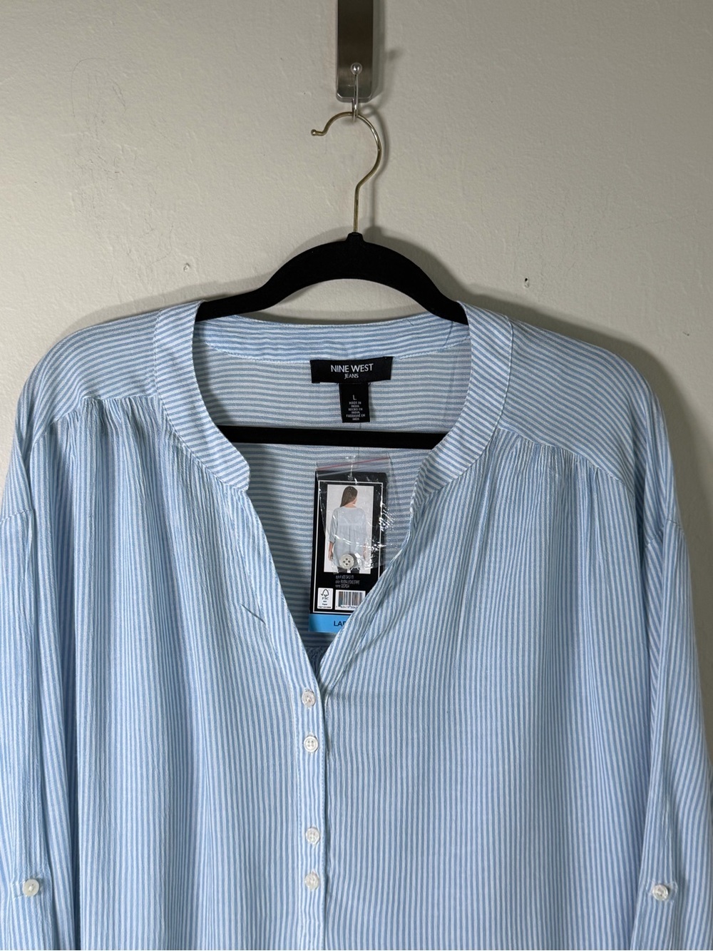 Nine West Light Blue & White Striped Casual Button-Front Shirt - Picture 2 of 10